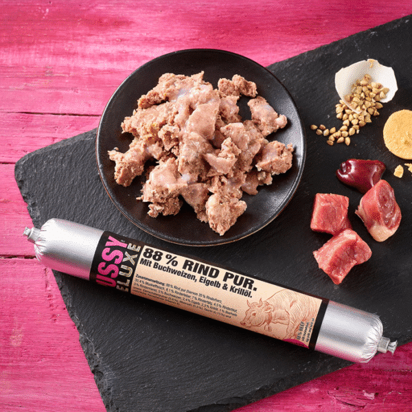 MEAT LOVE DELUX BEEF, BUCKWHEAT, EGG YOLK & KRILL OIL 100G - Image 2